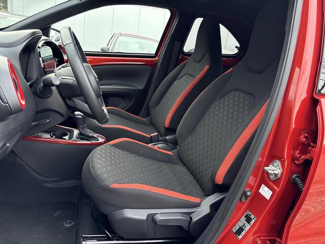 Toyota AYGO X 1.0 VVT-i S-CVT first **KEYLESS/ STOELVERWARMING/ NAVIGATIE/ GARANTIE**