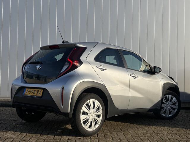 Toyota AYGO X 1.0 VVT-i MT Play NL Auto Dealer Onderhouden Carplay Adpt Cruise