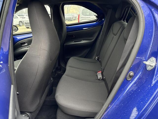 Toyota AYGO X 1.0 VVT-i MT Play **ADAPTIEF CRUISECONTROL/ AIRCO/ DAB/ GARANTIE**