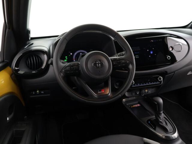 Toyota AYGO X Hybrid 115 GR Sport *DEMO*