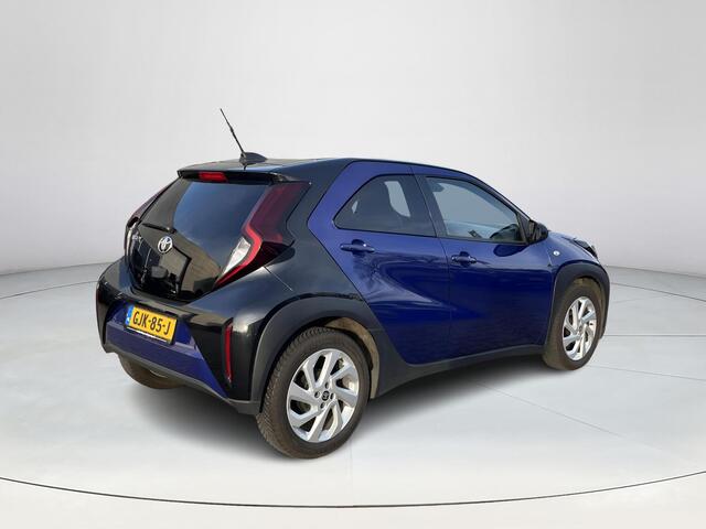 Toyota AYGO X 1.0 VVT-i MT First
