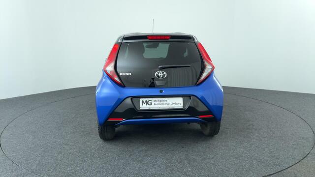 Toyota AYGO 1.0 VVT-i x-clusiv