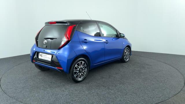 Toyota AYGO 1.0 VVT-i x-clusiv