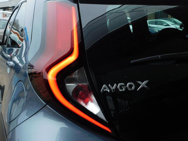 Toyota AYGO X 1.0 VVT-i MT Play