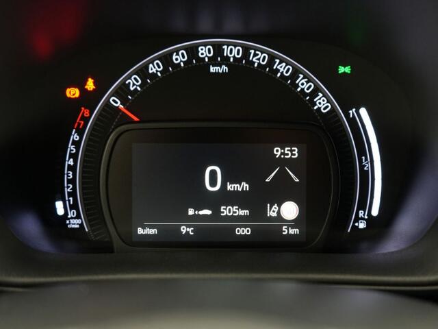 Toyota AYGO X 1.0 VVT-i MT Envy