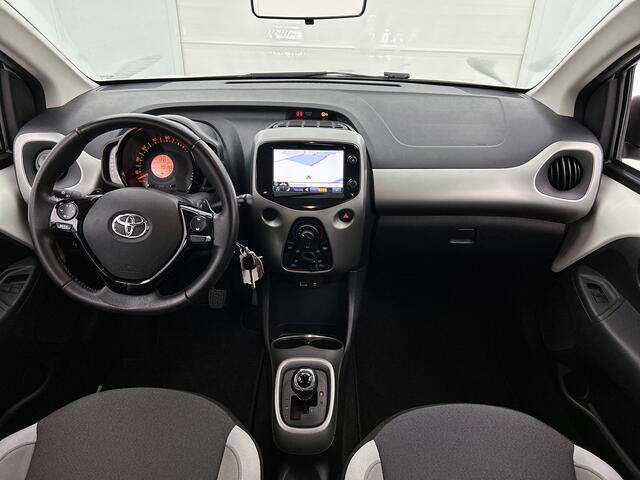 Toyota AYGO 1.0 VVT-i x-play | BTW Voertuig | Achteruitrijcamera | Ryan Aliar