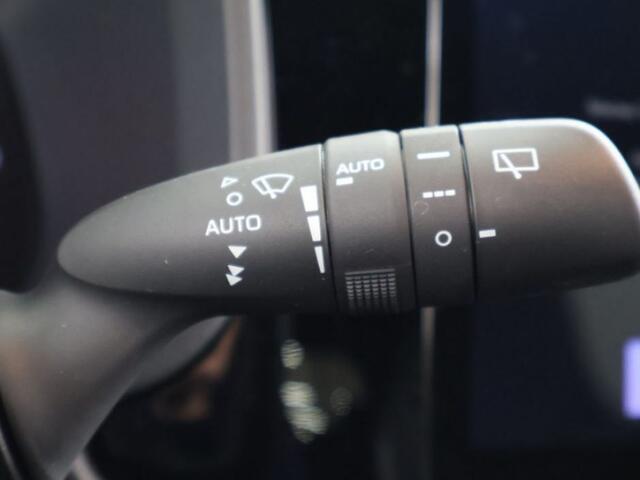 Toyota AYGO X Hybrid 115 GR Sport | DEMO | Navigatie | Stoel en stuurverwarming | PDC | ACC |