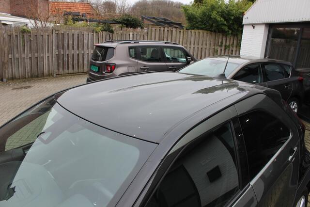 Toyota AYGO X 1.0 VVT-i MT Pulse Bi Tone, Adap Cruise, Lane Assist, Winter Pack, Camera, All Season.