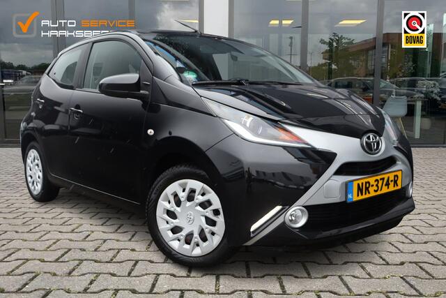 Toyota AYGO 1.0 VVT-i x-wave | Camera | Navi | Elektrische Ramen |