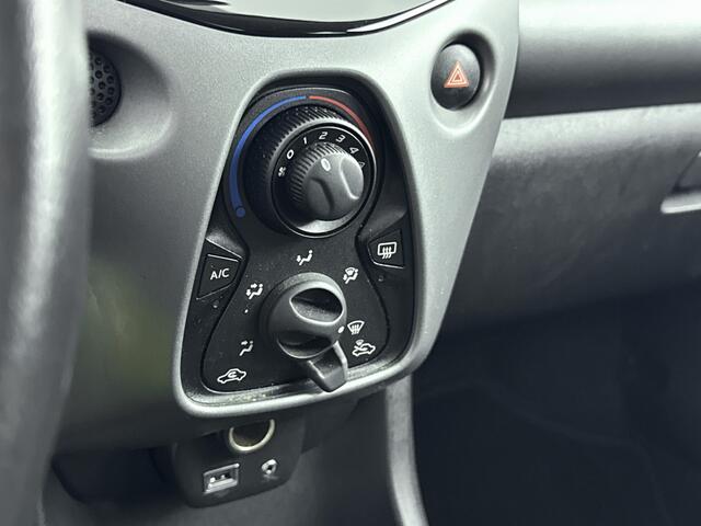 Toyota AYGO 1.0 VVT-i x-play | NL dealeronderhouden |