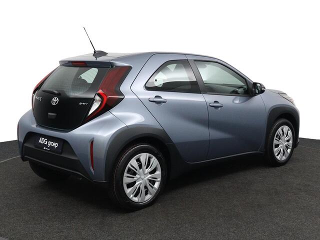 Toyota AYGO X Hybrid 115 play | Nieuwe Auto | Adaptieve Cruise Control | Apple Carplay | Android Auto |