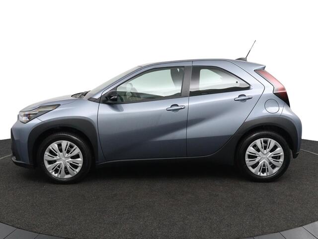 Toyota AYGO X Hybrid 115 play | Nieuwe Auto | Adaptieve Cruise Control | Apple Carplay | Android Auto |