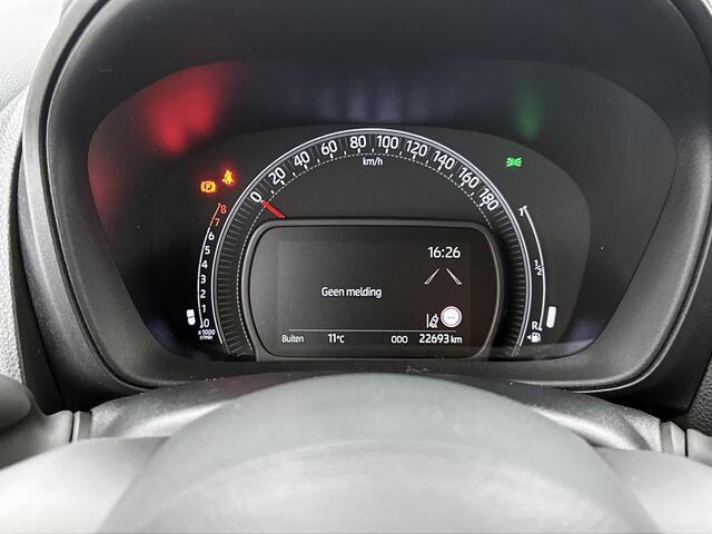 Toyota AYGO X 1.0 VVT-i MT first | Dealeronderhouden | Achteruitrijcamera | 1e Eigenaar |
