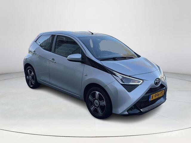 Toyota AYGO 1.0 VVT-i x-play
