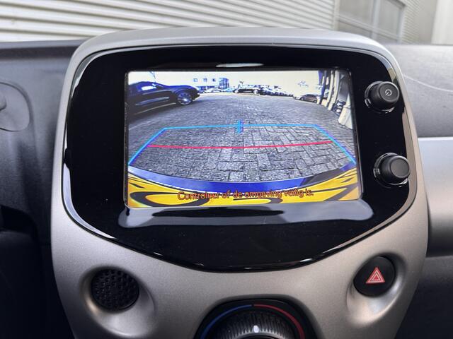 Toyota AYGO 1.0 VVT-i x-play | Automaat | Camera |