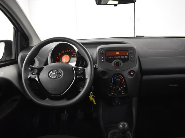 Toyota AYGO 1.0 VVT-i x-fun | Bluetooth | Airco