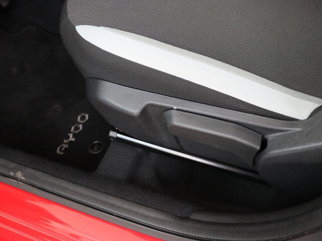 Toyota AYGO 1.0 VVT-i x-play | NL dealeronderhouden |