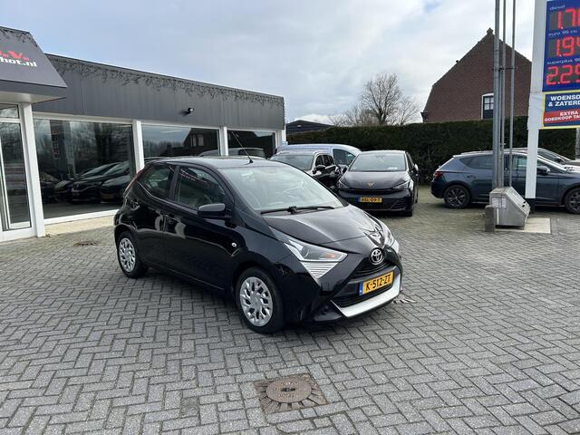 Toyota AYGO 1.0 VVT-i x-play