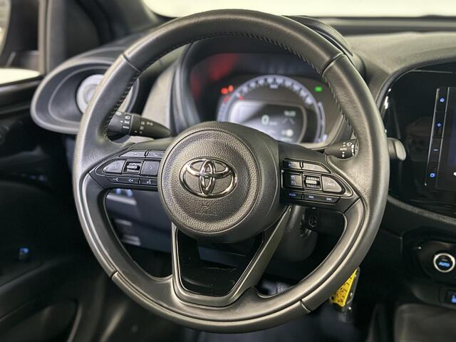 Toyota AYGO X 1.0 VVT-i MT First Plus