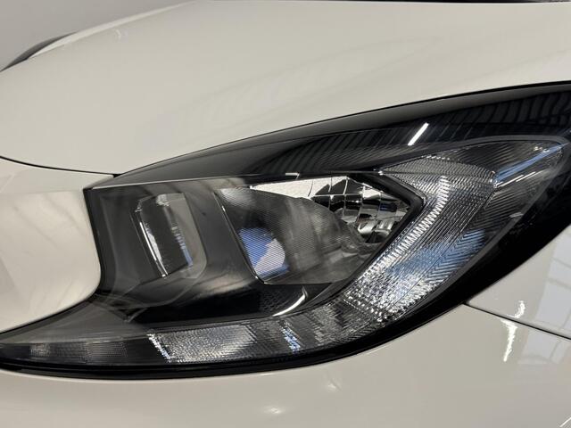 Toyota AYGO X 1.0 VVT-i Automaat Pulse Navigatie Apple Carplay/Android Auto Camera 17" Lichtmetalen Velgen Climate Control Adaptive Cruise Control Two Tone