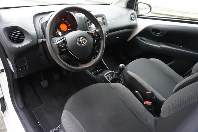 Toyota AYGO 1.0 VVT-i x-fun | Led | Bluetooth | Cruise Control
