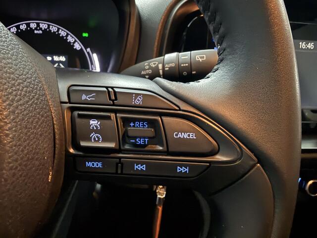 Toyota AYGO X 1.0 VVT-i S-CVT first