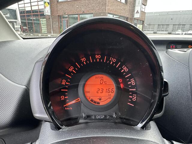 Toyota AYGO 1.0 VVT-i x-fun | org NL en 1e Eigenaar | slechts 23.000 KM |