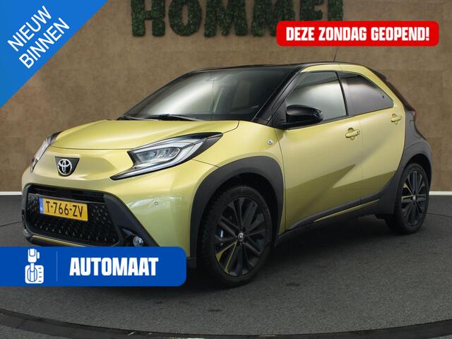 Toyota AYGO X 1.0 VVT-i S-CVT Premium - ORIGINEEL NEDERLANDSE AUTO - PARKEERSENSOREN VOOR EN ACHTER - DRAADLOZE TELEFOON LADER - KEYLESS ENTRY & START - DRAADLOZE APPLE CARPLAY/ANDROID AUTO - STOELVERWARMING