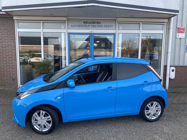 Toyota AYGO 1.0 VVT-i x-sport