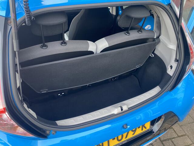 Toyota AYGO 1.0 VVT-i x-sport
