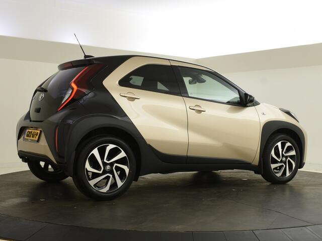 Toyota AYGO X 1.0 VVT-i S-CVT Pulse Bi Tone | Stoelverwarming | Carplay