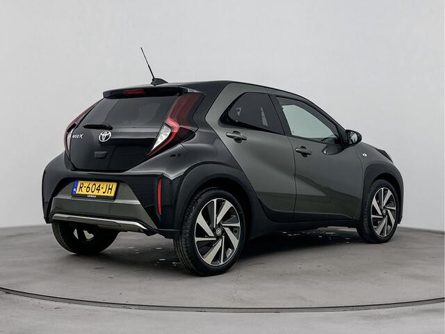 Toyota AYGO X 1.0 VVT-i S-CVT Envy | Carplay | Parkeercamera | Automaat |