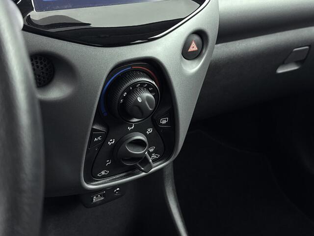 Toyota AYGO 1.0 VVT-i x-joy | Automaat | LM Velgen | Carplay |