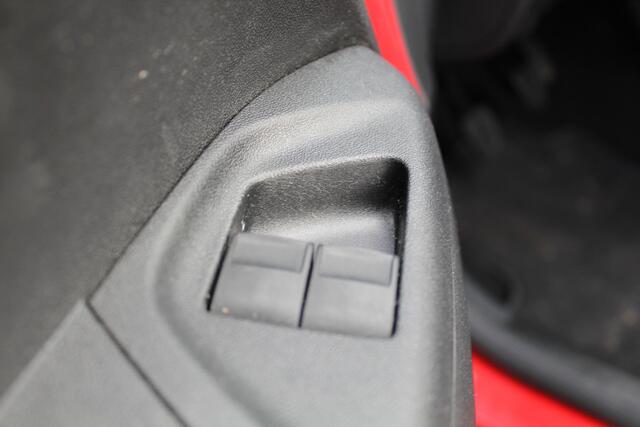 Toyota AYGO 1.0 VVT-i x-fun | Rijklaar | Airco | DAB | El. Pakket | Dealer Onderhouden