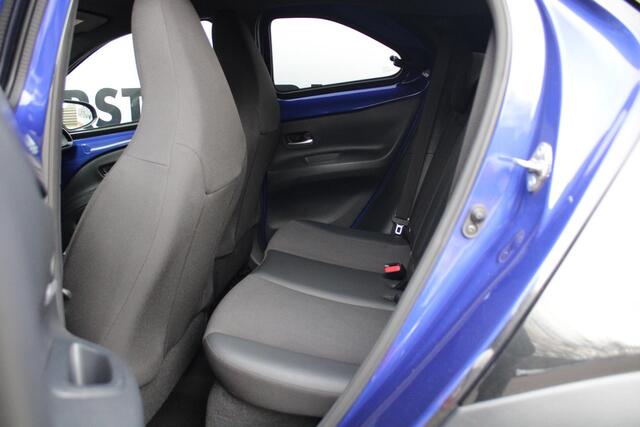 Toyota AYGO X 1.0 VVT-i MT Envy Airco, Navigatie, Applecarpl./Andr. Auto, Draadloos telefoonlader, Adapt. CruiseControl, Achteruitrijcamera