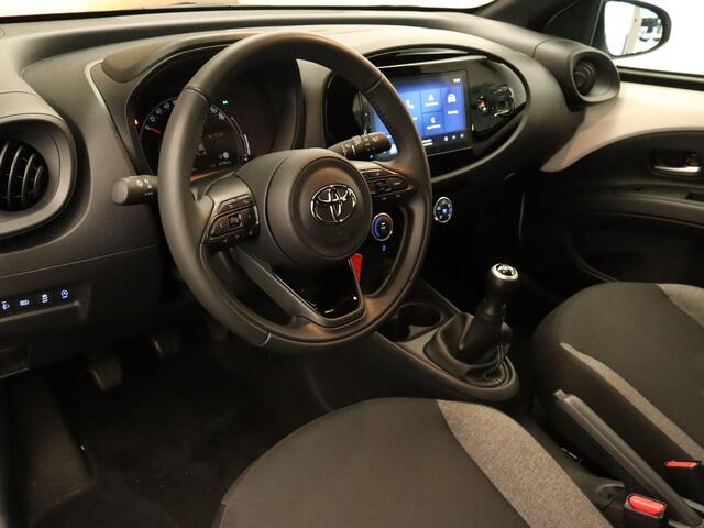 Toyota AYGO X 1.0 VVT-i MT Play - ORIGINEEL NEDERLANDSE AUTO - ACHTERUITRIJ CAMERA - AIRCO - BLUETOOTH - APPLE CARPLAY/ ANDROID AUTO - ADAPTIEVE CRUISE CONTROL - DAB AUDIO