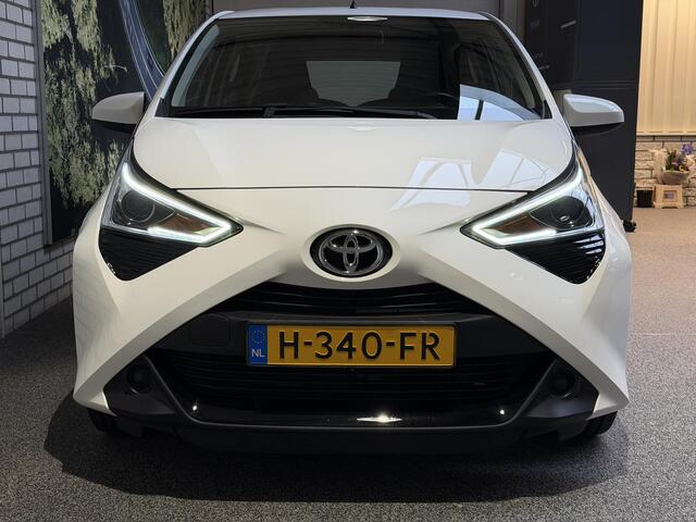 Toyota AYGO 1.0 VVT-i x-play