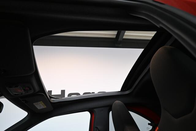 Toyota AYGO X 1.0 VVT-i MT Play Clima Carplay Panoramadak Camera LED Rijklaarprijs Inruil Mogelijk!