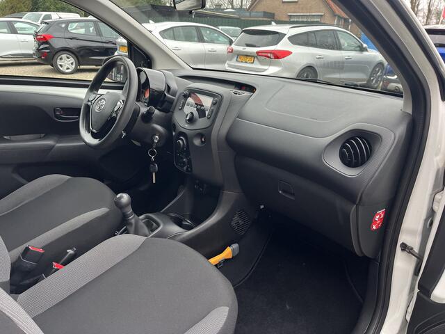 Toyota AYGO 1.0 VVT-i X-Fun Facelift 1e Eign. Incl. Beurt