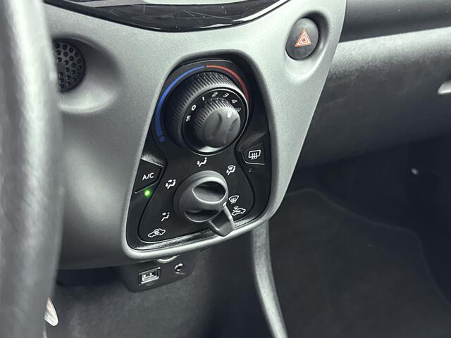 Toyota AYGO 1.0 VVT-i x-play | Car Play