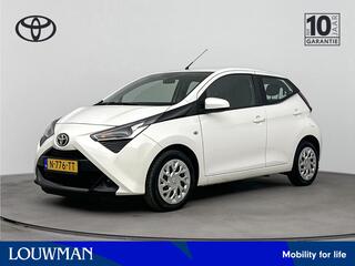 toyota-aygo-1.0-vvt-i-x-play--car-