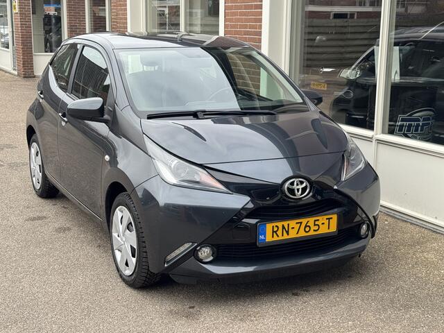 Toyota AYGO 1.0 VVT-i x-play Airco, Cruise Controle, Camera,