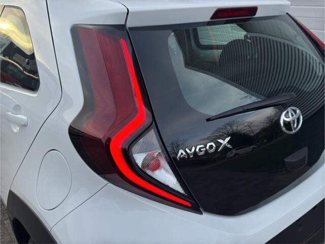 Toyota AYGO X 1.0 VVT-i MT Play
