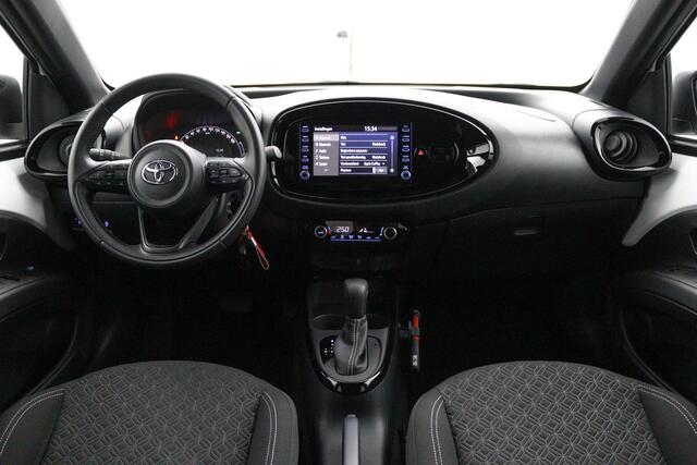 Toyota AYGO X 1.0 VVT-i S-CVT Pulse | Automaat | Two tone | Adaptive cruise control |