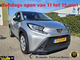toyota-aygo-x-1.0-vvt-i-mt-play,-ca