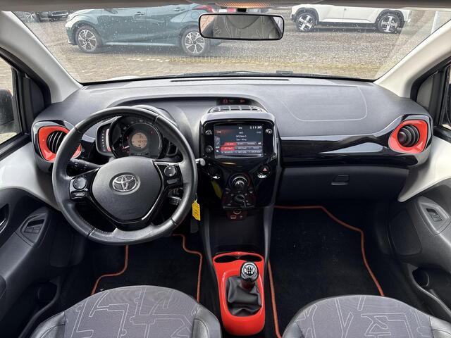 Toyota AYGO 1.0 VVT-i x-cite **CABRIO/ BEGRENZER/ APPLE CARPLAY/ AIRCO**
