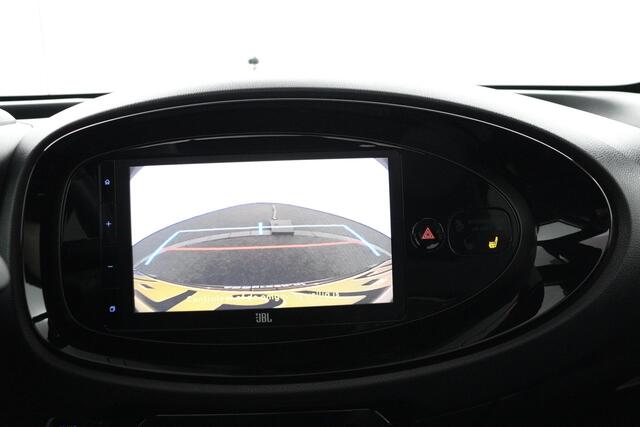 Toyota AYGO X 1.0 VVT-i S-CVT Premium | Apple Carplay/Android Auto | Stoelverwarming | Navigatie |