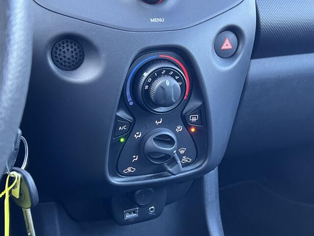 Toyota AYGO 1.0 VVT-i x-fun