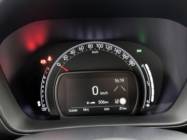 Toyota AYGO X 1.0 VVT-i MT Play