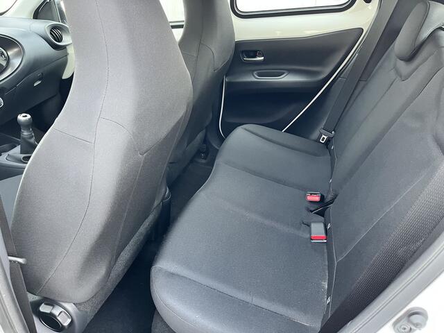 Toyota AYGO X 1.0 VVT-i MT Play 1e Eigenaar Dealer Onderhouden NL Auto